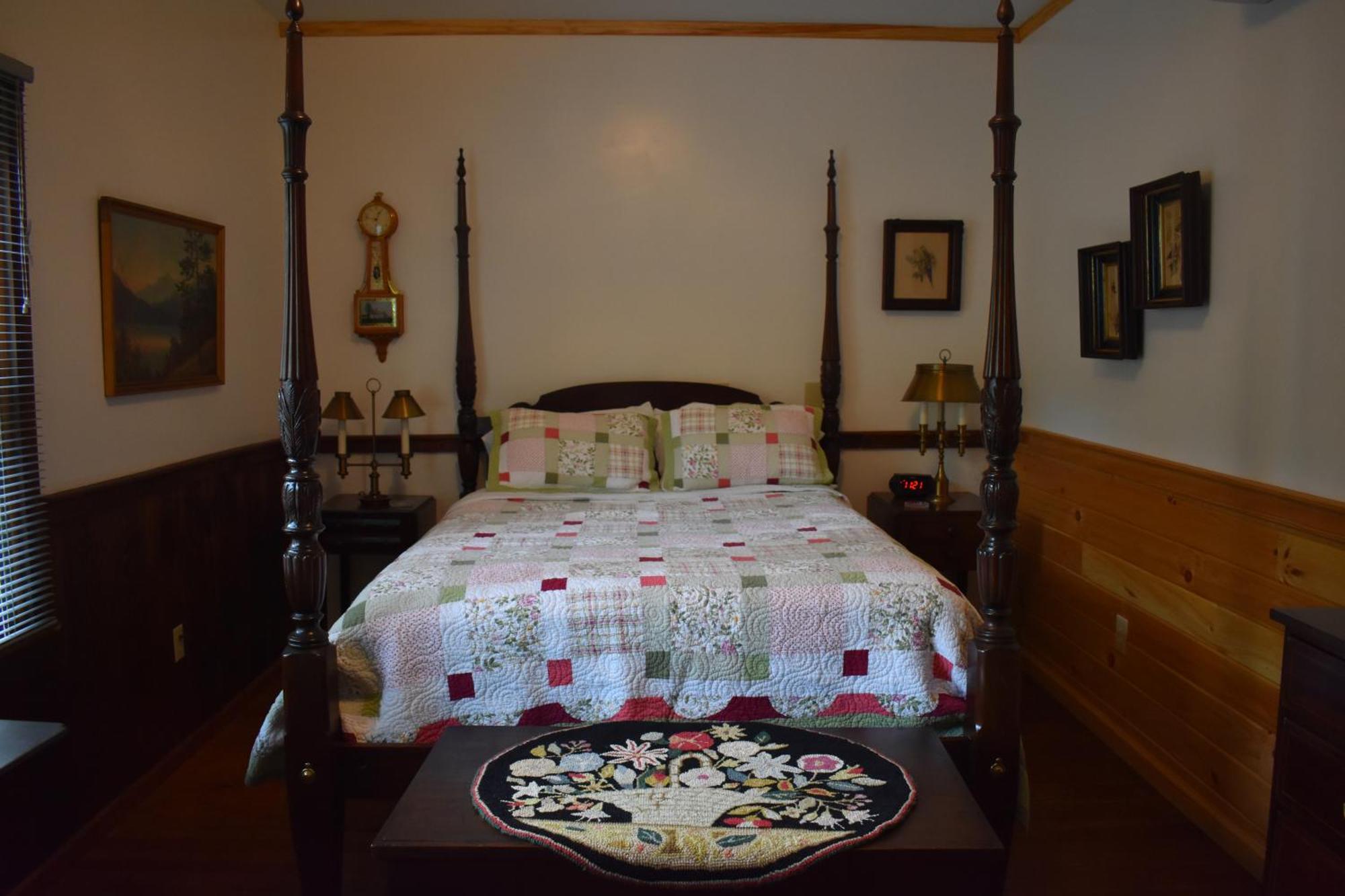 Restored1850S Log Cabin, With Gazebo And Gardens! 1 Mile To Downtown Weaverville Exterior photo