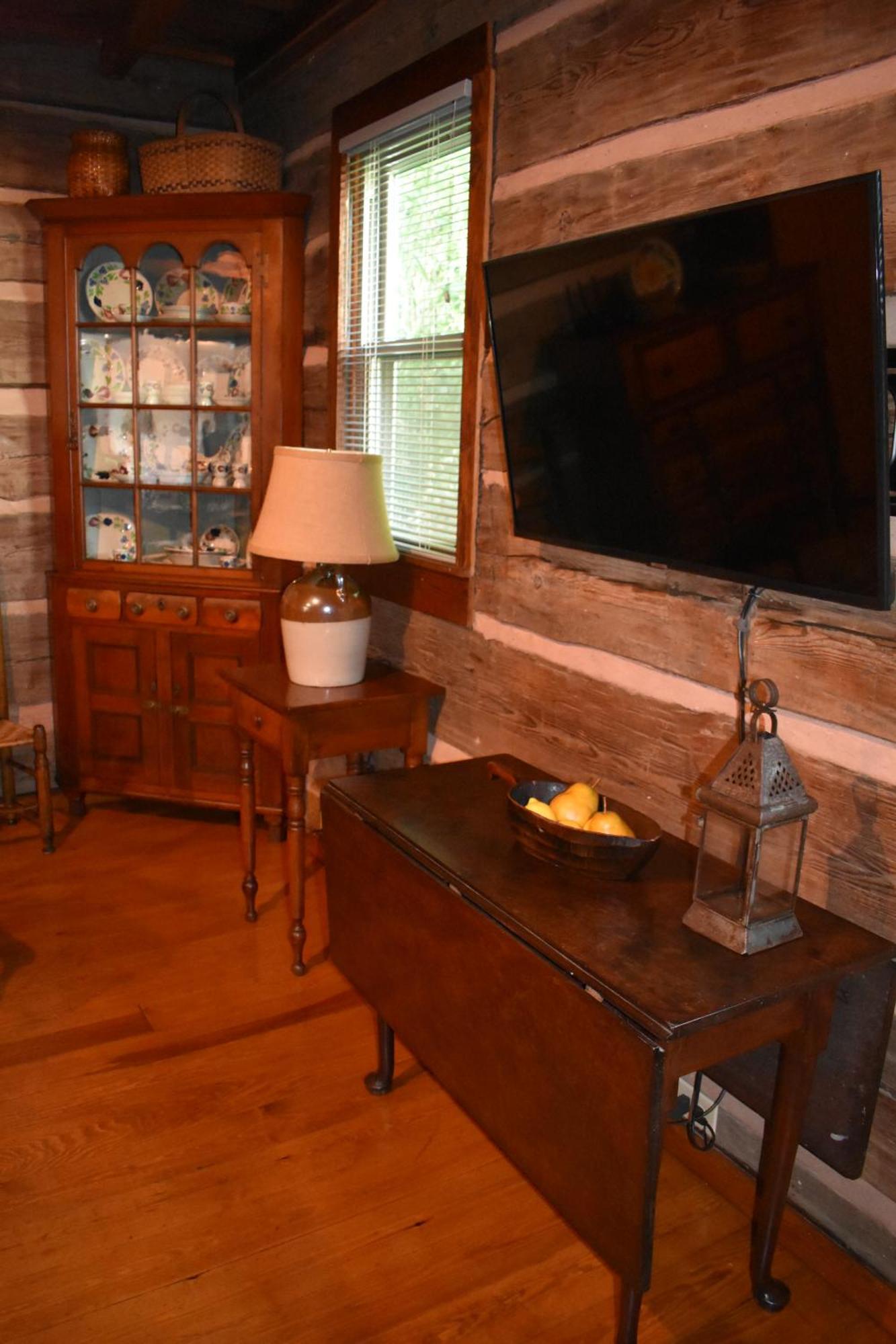 Restored1850S Log Cabin, With Gazebo And Gardens! 1 Mile To Downtown Weaverville Exterior photo