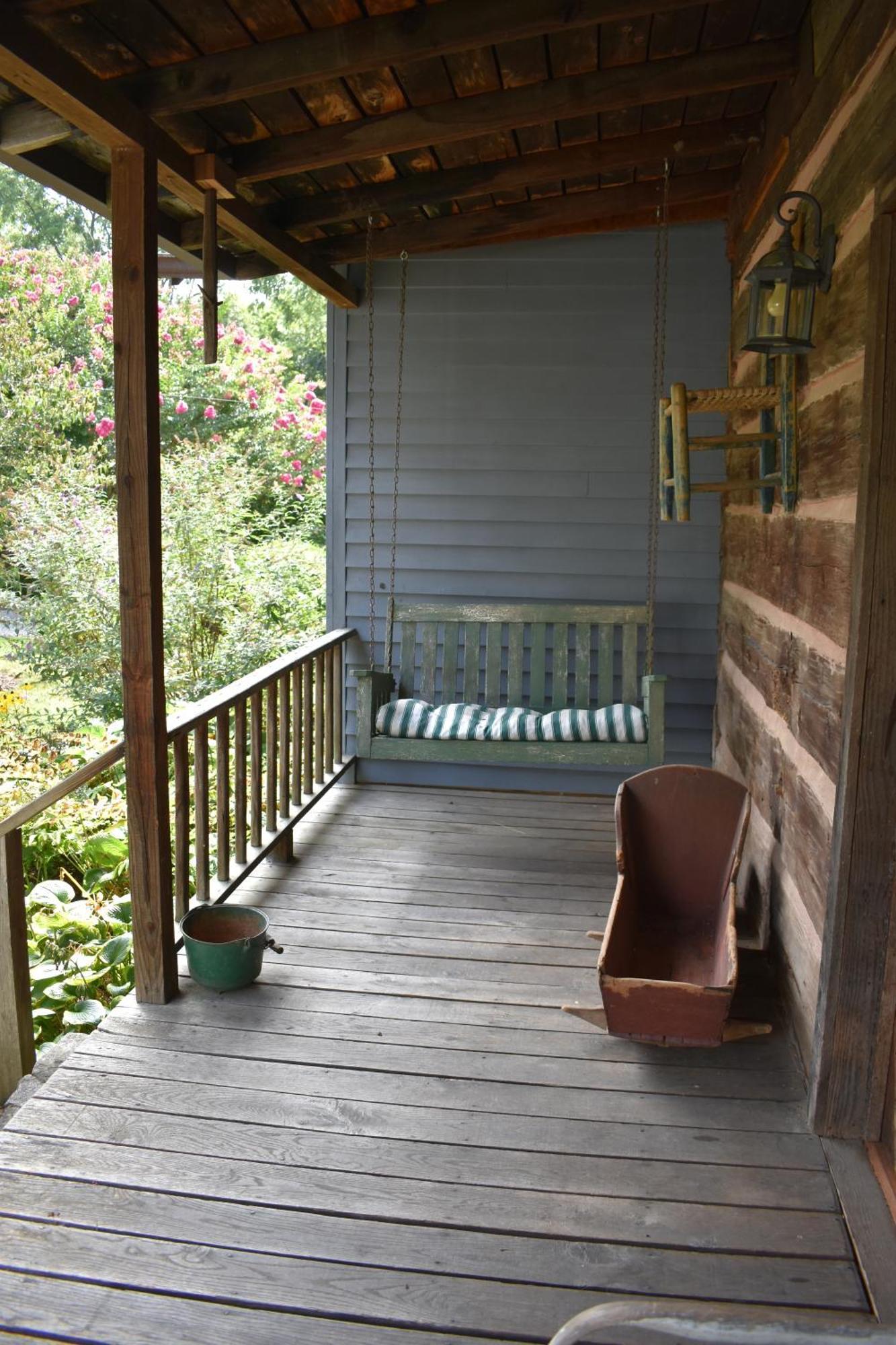 Restored1850S Log Cabin, With Gazebo And Gardens! 1 Mile To Downtown Weaverville Exterior photo